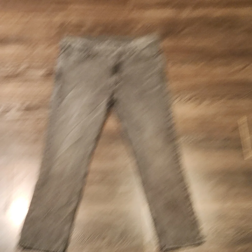 Levis ❤️ levi